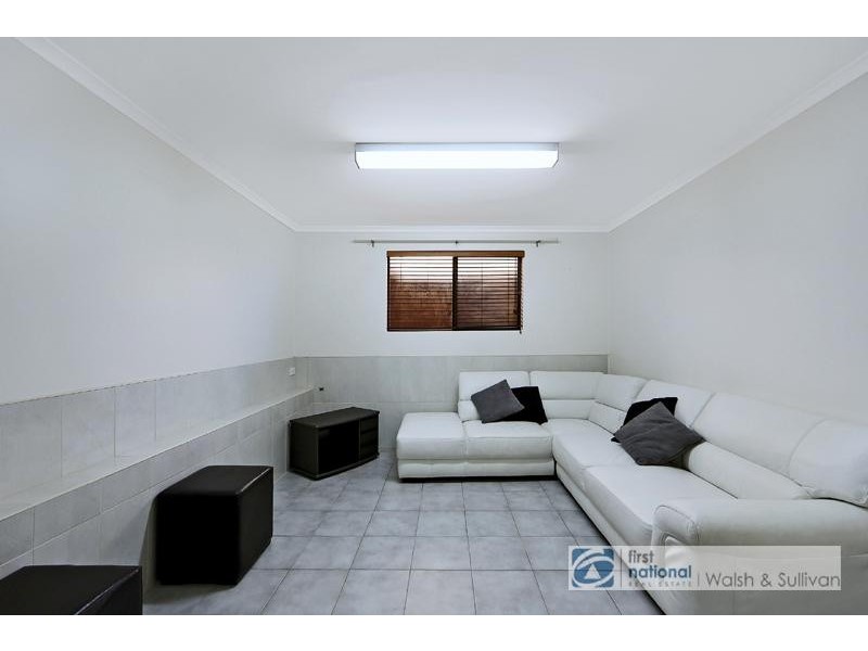 FLAT @ 25 COOLOCK CRESCENT, Baulkham Hills NSW 2153