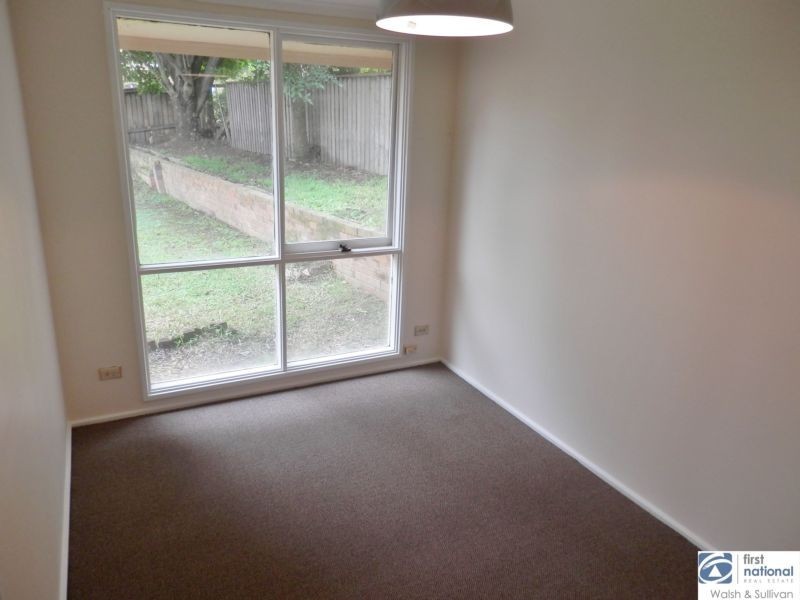 9 PEARSON PLACE, Baulkham Hills NSW 2153