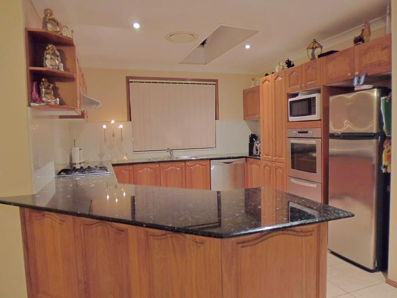 6 CURRENCY COURT, Winston Hills NSW 2153
