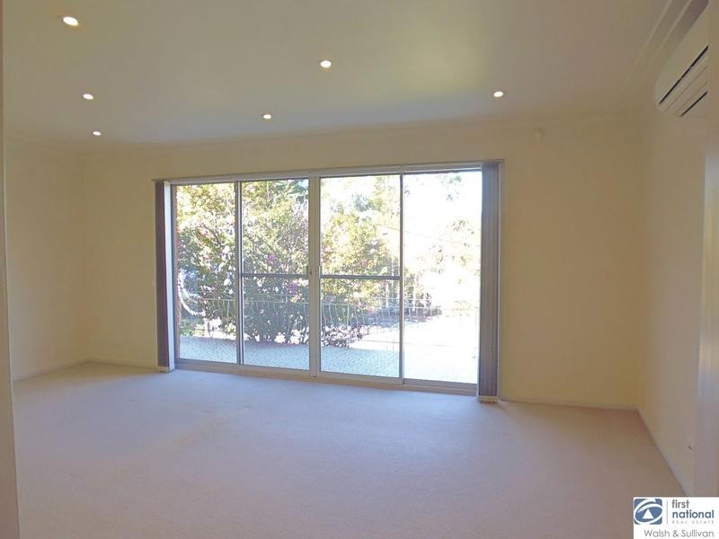 16 PETRINA CRESCENT, Baulkham Hills NSW 2153