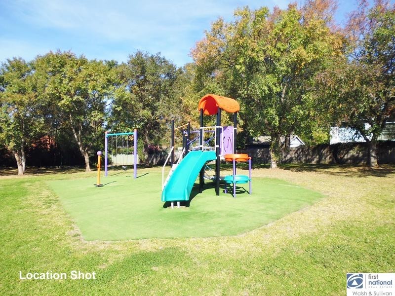 16 PETRINA CRESCENT, Baulkham Hills NSW 2153