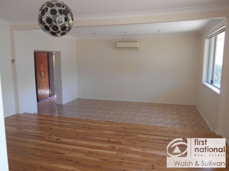 17 Christine Street, Northmead NSW 2152