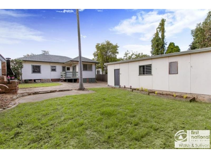 32 Sherwood Street, Northmead NSW 2152