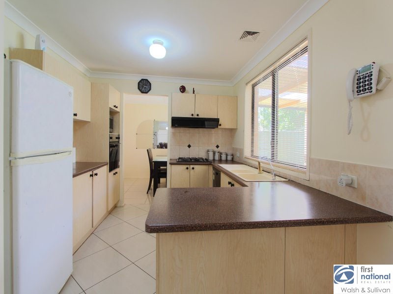 8 CHELSEA TERRACE, Glenwood NSW 2768