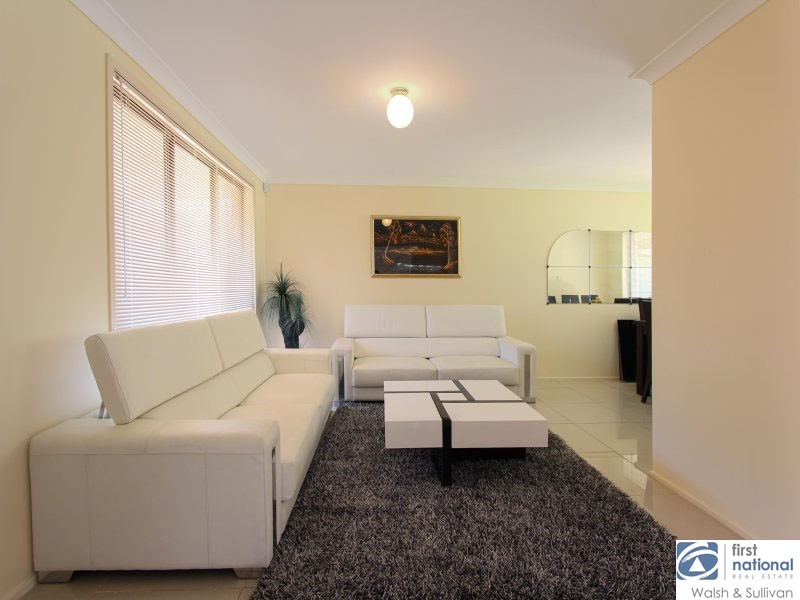 8 CHELSEA TERRACE, Glenwood NSW 2768