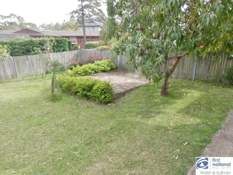 46 BRUCEDALE DRIVE, Baulkham Hills NSW 2153