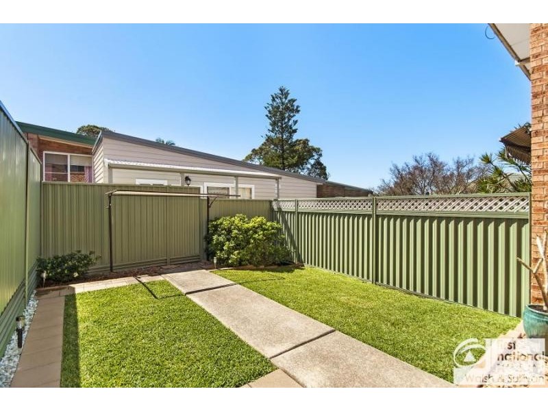 3/2 Canyon Road, Baulkham Hills NSW 2153