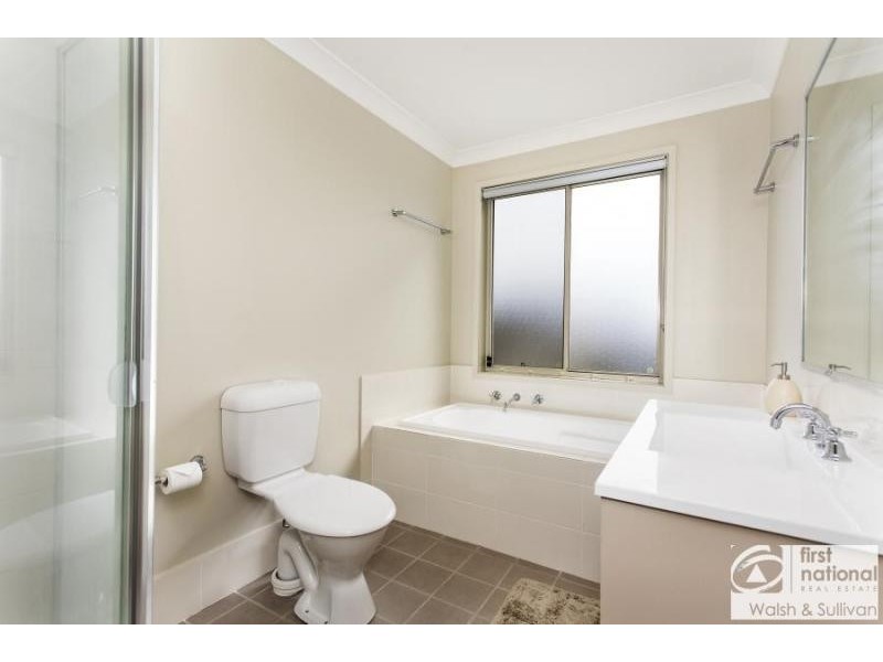 8 Sunray Place, Acacia Gardens NSW 2763