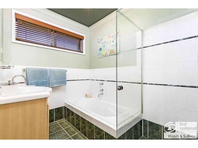 2 Murrills Crescent, Baulkham Hills NSW 2153