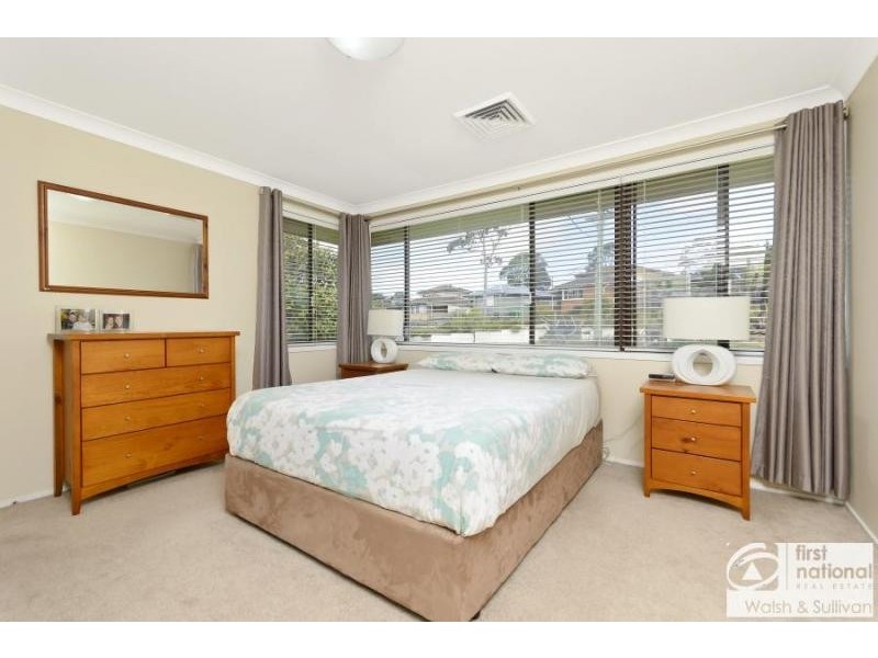102 CAROLINE CHISHOLM DRIVE, Winston Hills NSW 2153