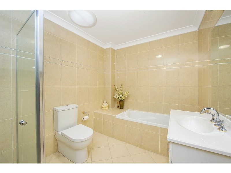 25/57-63 Cecil Avenue, Castle Hill NSW 2154