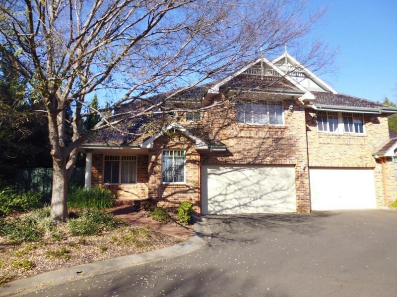 1/18a CONIE AVENUE, Baulkham Hills NSW 2153