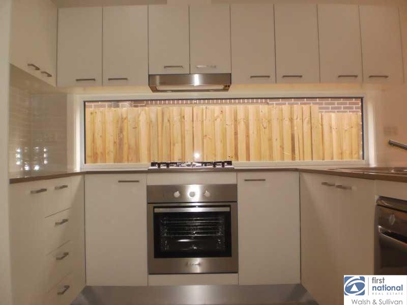 1/54b Binalong Road, Toongabbie NSW 2146