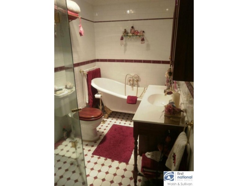 17 Peter Parade, Old Toongabbie NSW 2146