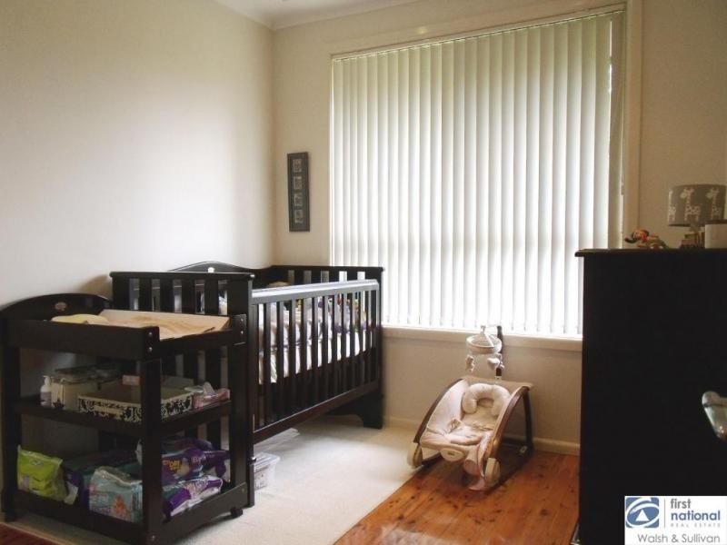 18 PALACE ROAD, Baulkham Hills NSW 2153