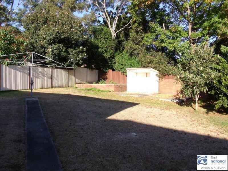 7 Willmott Ave, Winston Hills NSW 2153