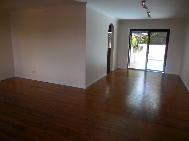 42 Yarralumla Drive, Carlingford NSW 2118