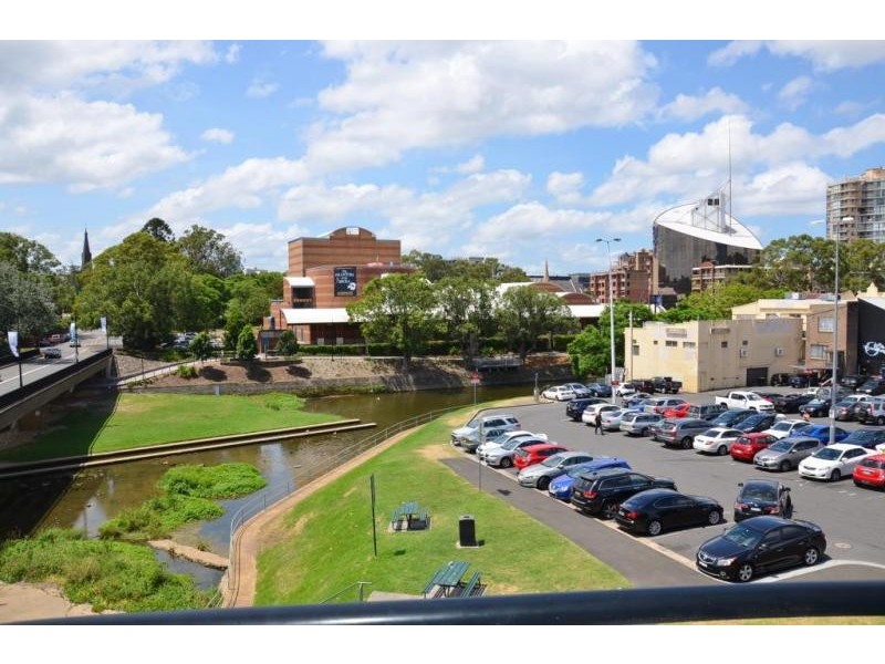 8/101 MARSDEN STREET, Parramatta NSW 2150