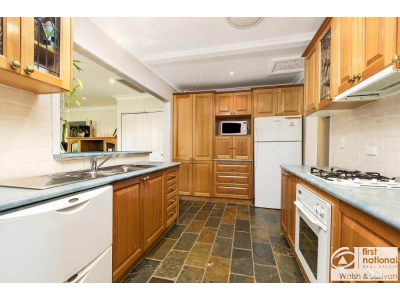 82 Solander Road, Seven Hills NSW 2147