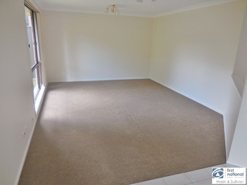 6 BROADSWORD PLACE, Castle Hill NSW 2154