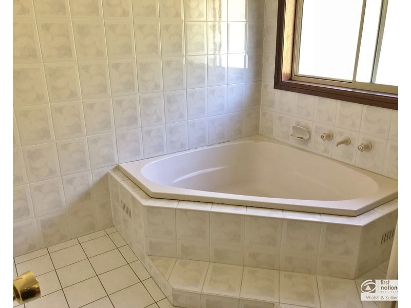 2/18A Conie Ave, Baulkham Hills NSW 2153