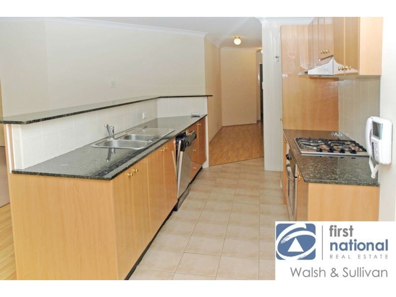 8/32 Jenner Street, Baulkham Hills NSW 2153