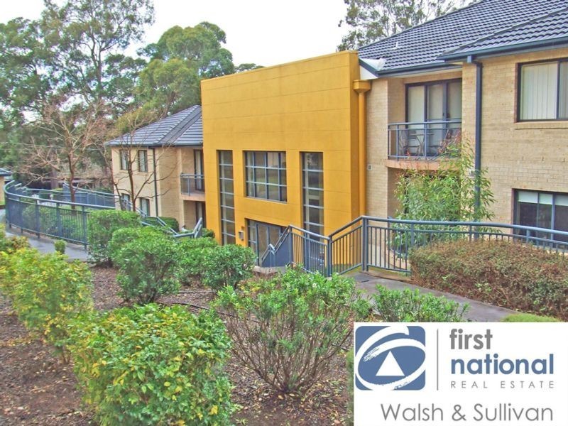 8/32 Jenner Street, Baulkham Hills NSW 2153