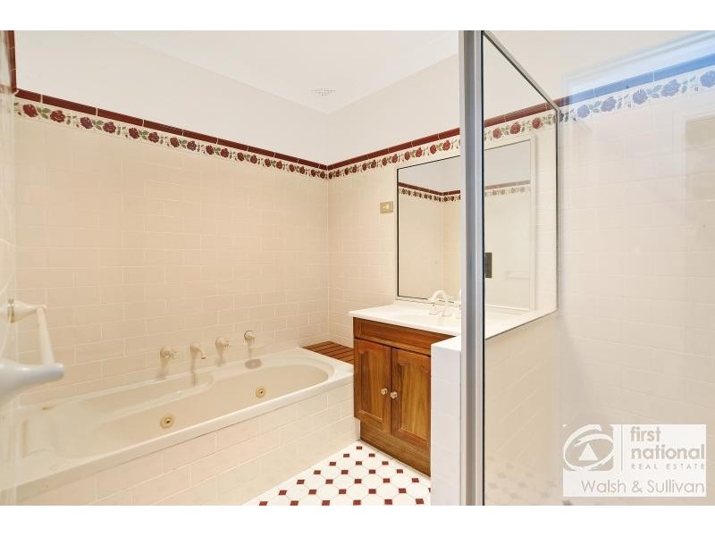 72 Burrandong Crescent, Baulkham Hills NSW 2153