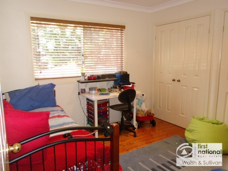 10 DELAIGH AVENUE, Baulkham Hills NSW 2153
