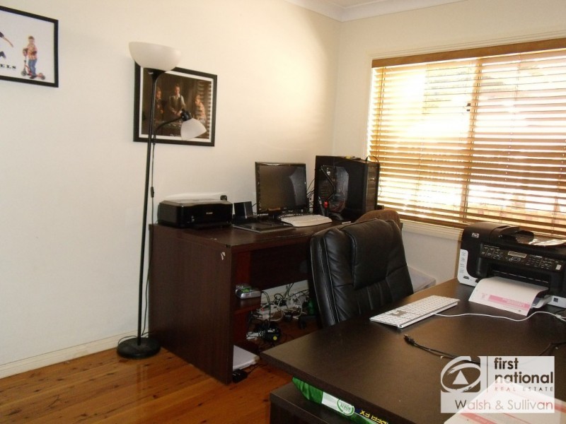 10 DELAIGH AVENUE, Baulkham Hills NSW 2153