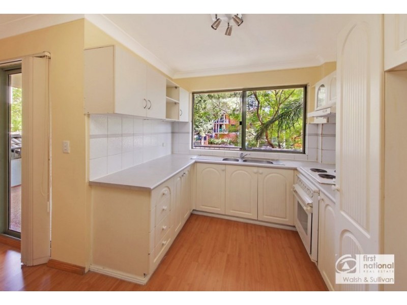1/237 TARGO ROAD, Toongabbie NSW 2146