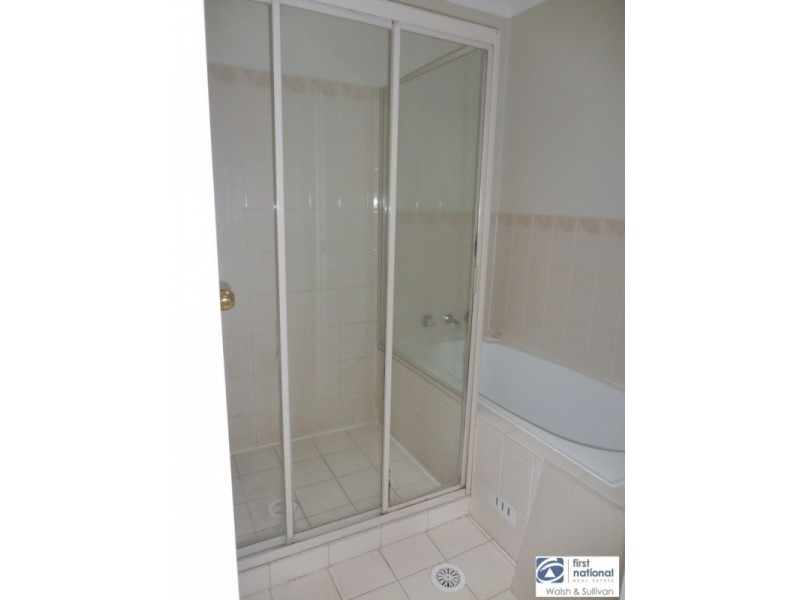 1/114 Hammers Road, Northmead NSW 2152