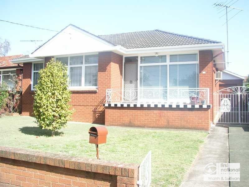 32 Park Street, Merrylands NSW 2160