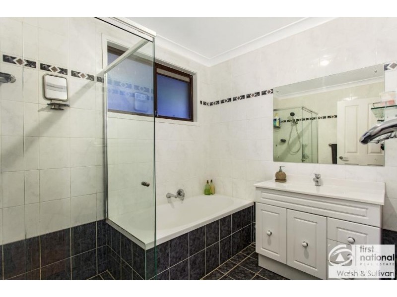 18 Turon Ave, Baulkham Hills NSW 2153