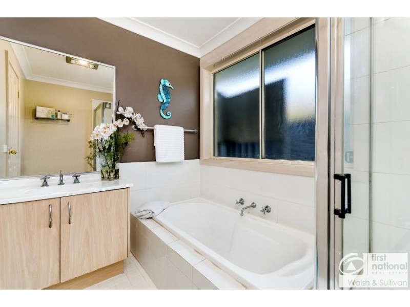 9 Keele Street, Stanhope Gardens NSW 2768