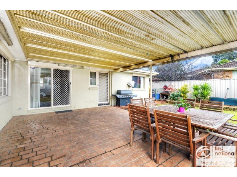 4 Joanie Place, Glendenning NSW 2761