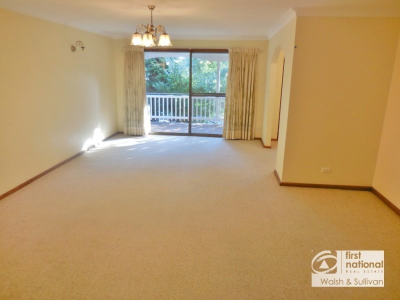 1 BRACKEN FELL PLACE, Castle Hill NSW 2154