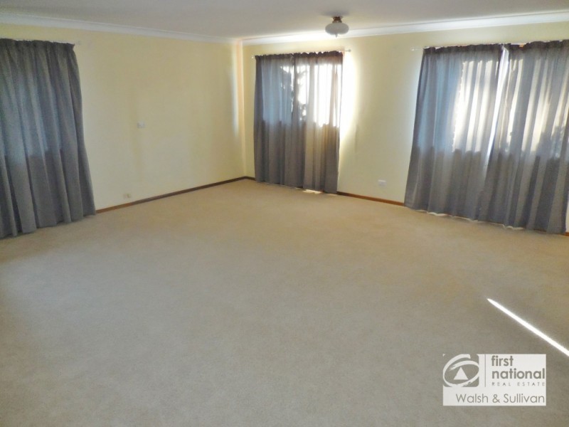 1 BRACKEN FELL PLACE, Castle Hill NSW 2154