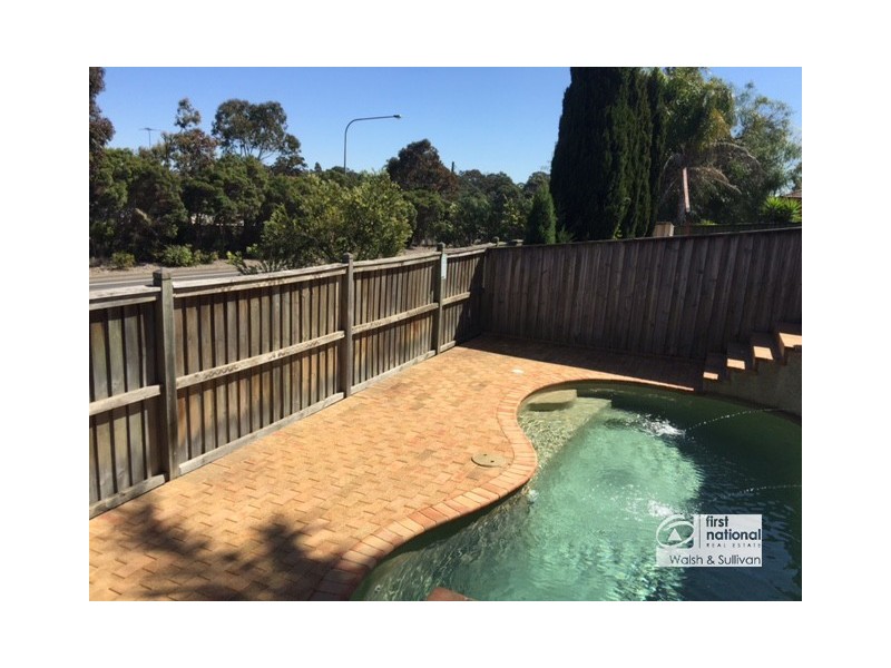 16 Kinaldy Crescent, Kellyville NSW 2155