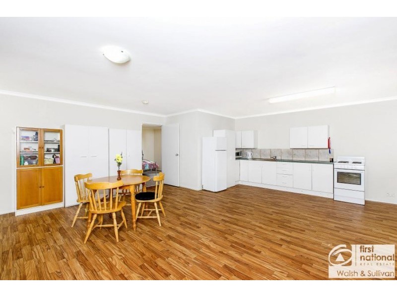 16 Kinaldy Crescent, Kellyville NSW 2155