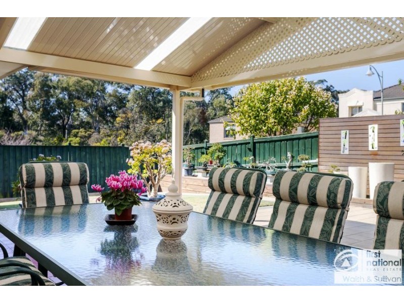 60 Brampton Drive, Beaumont Hills NSW 2155