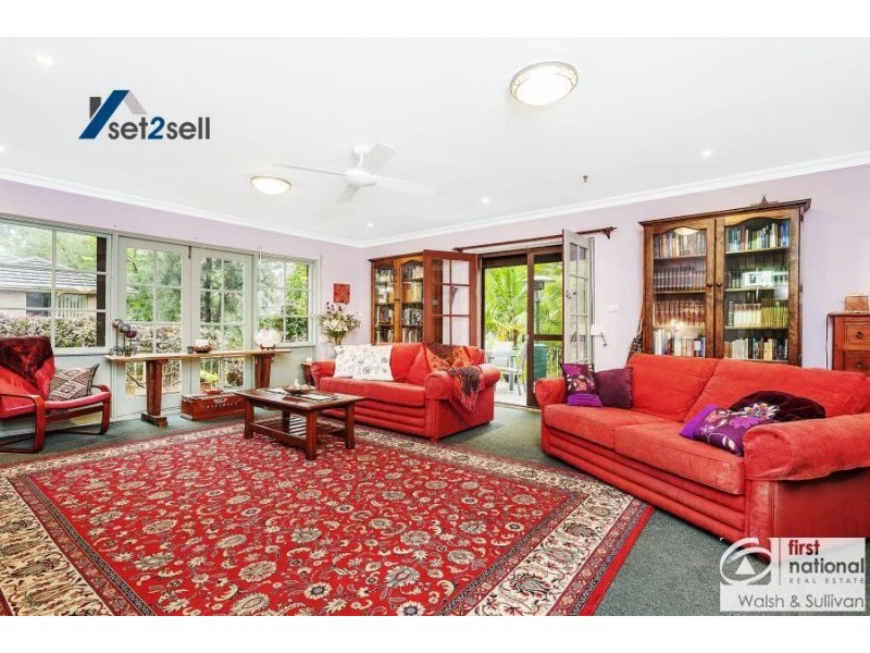 31 Jenner Street, Baulkham Hills NSW 2153