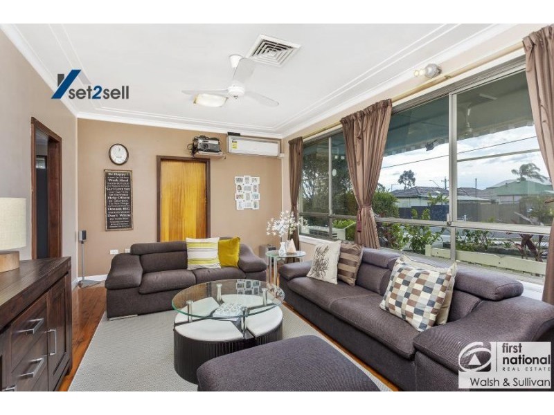 2 Scott Street, Toongabbie NSW 2146
