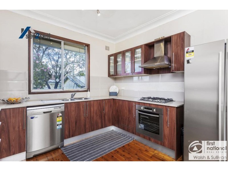 2 Scott Street, Toongabbie NSW 2146