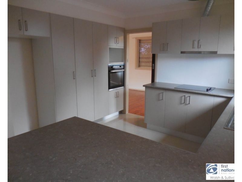 4 Gibbon Road, Winston Hills NSW 2153