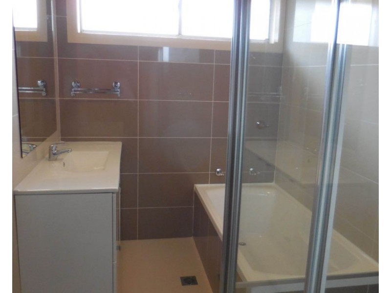 4 Gibbon Road, Winston Hills NSW 2153