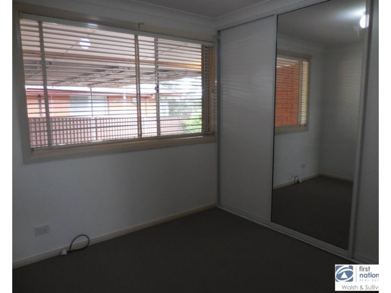 4 Gibbon Road, Winston Hills NSW 2153