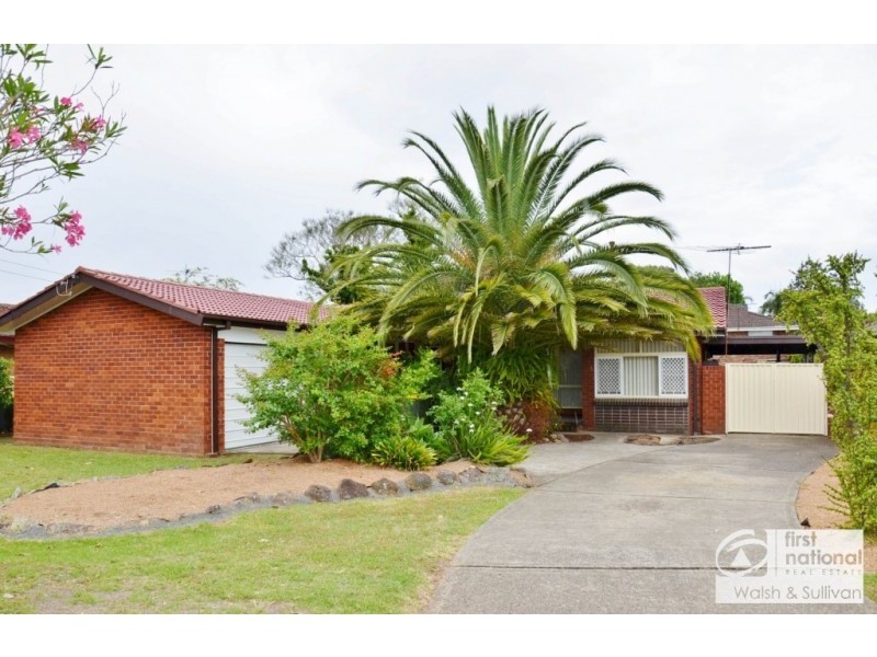 17 TARANA CRESCENT, Baulkham Hills NSW 2153