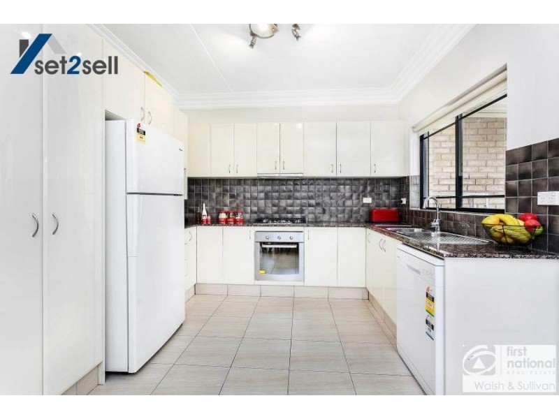 11 Rawton Avenue, Northmead NSW 2152