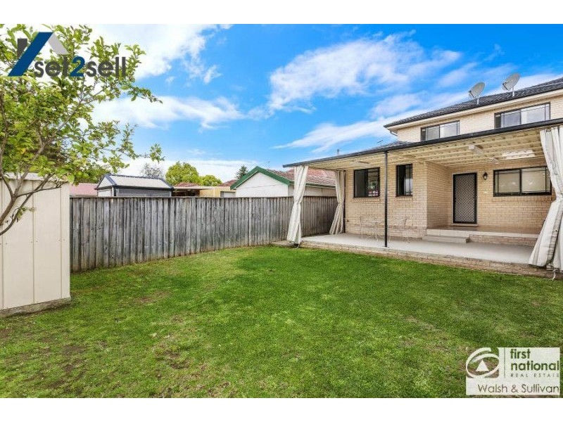 11 Rawton Avenue, Northmead NSW 2152